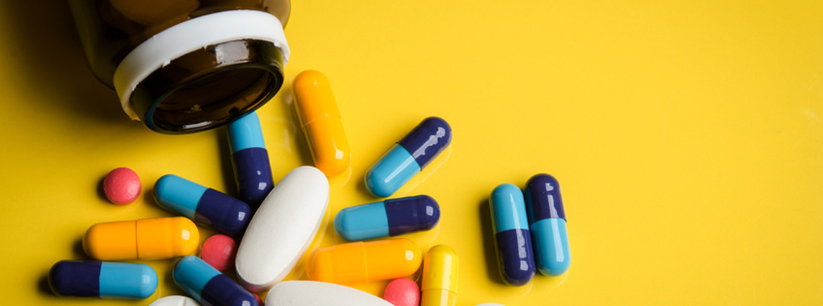 färgglada piller och tabletter